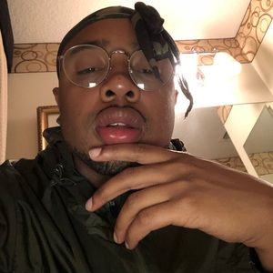 Meet your Posher, Spencer